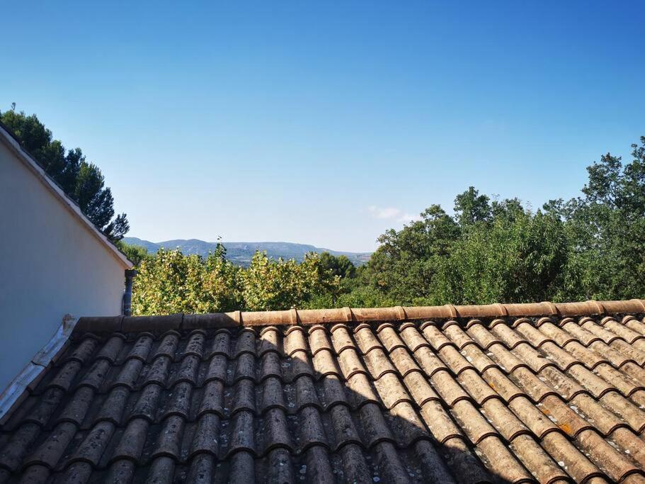 Entre Ventoux Et Luberon, Appartement Dans Maison. Malemort-du-Comtat Esterno foto