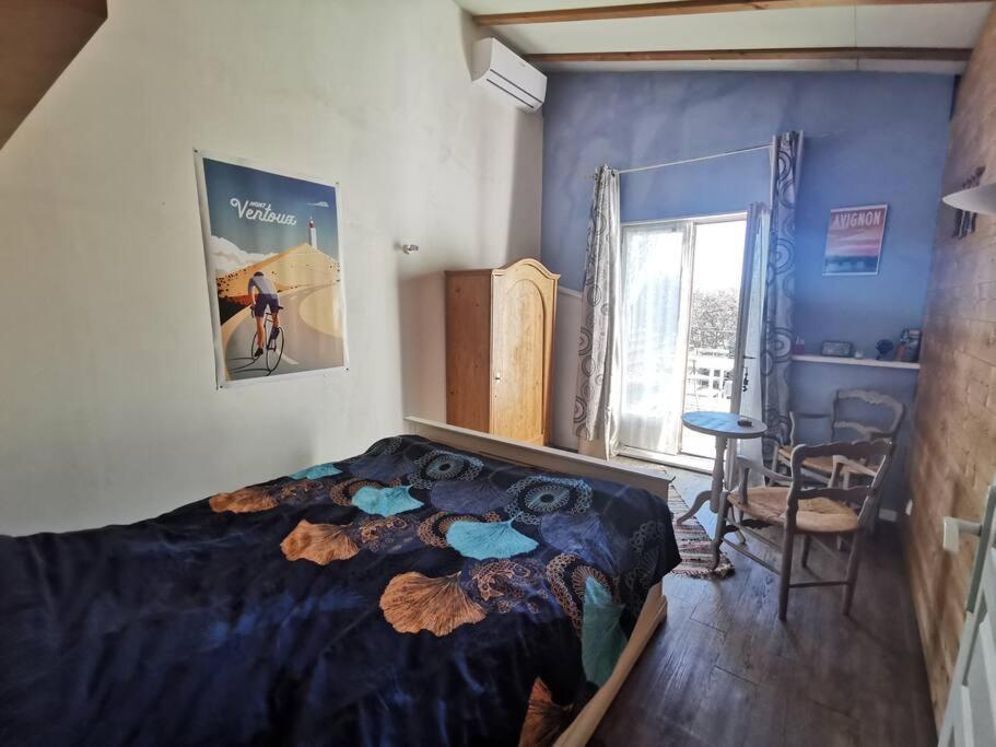 Entre Ventoux Et Luberon, Appartement Dans Maison. Malemort-du-Comtat Esterno foto