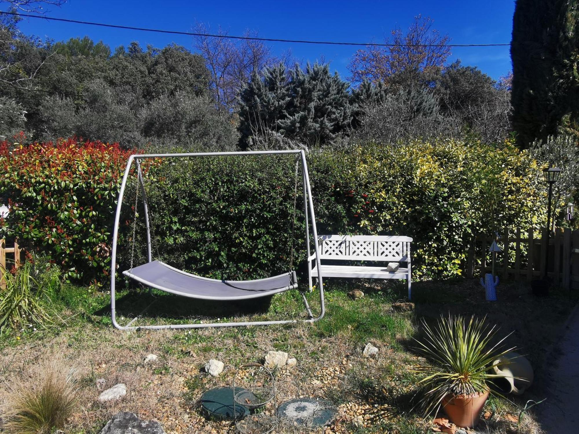 Entre Ventoux Et Luberon, Appartement Dans Maison. Malemort-du-Comtat Esterno foto
